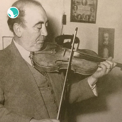 The delightful sound of traditional music!