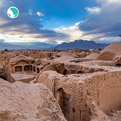 Saryazd Castle