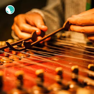 Santoor (musical instrument)