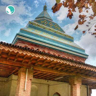 Sheikh Zahed Gilani's Shrine