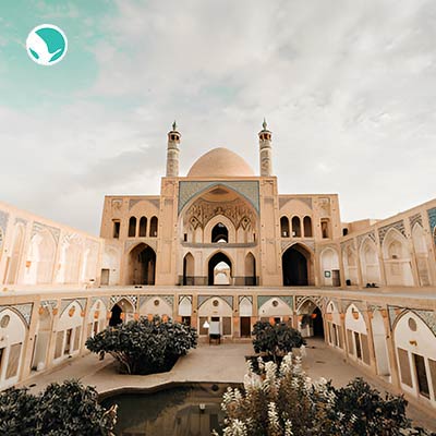 How to get Kashan from Tabriz?